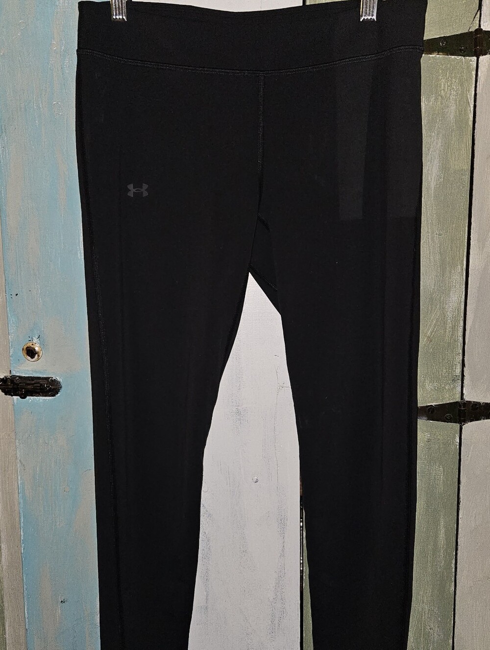Girls Under Armour Black High-Rise Compression Leggings NWT
